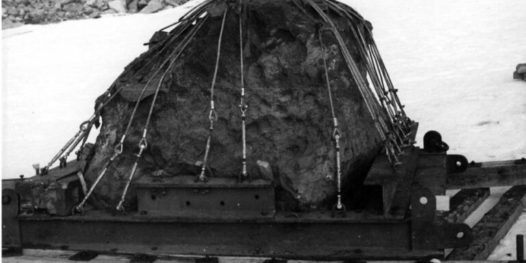 Inuit Parliament Backs Repatriation of Agpalilik Meteorite