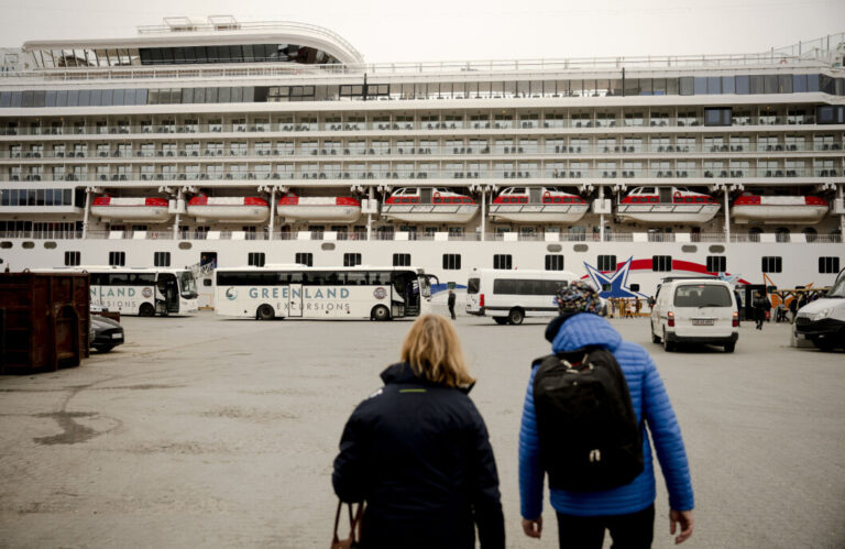 Airports Drive Growth in Tourism Sector