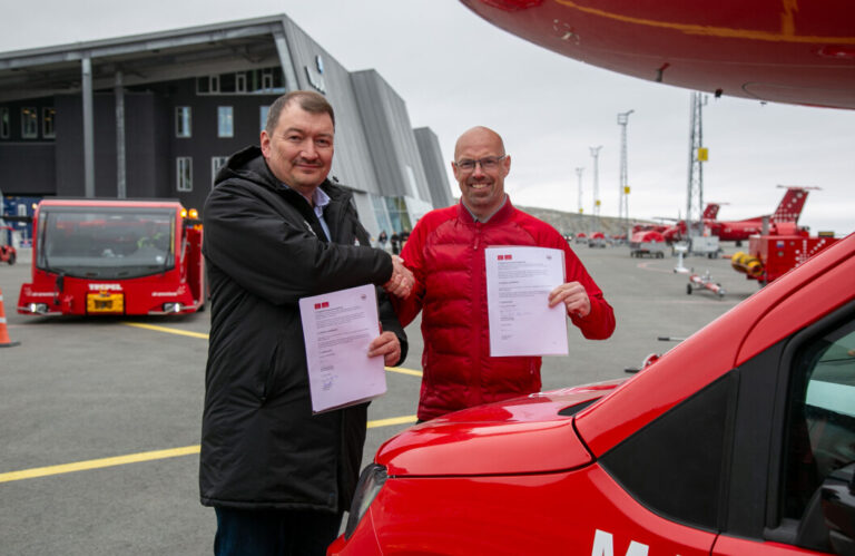 KAK Partners with Air Greenland in New Agreement KAK Partners with Air Greenland in New Agreement